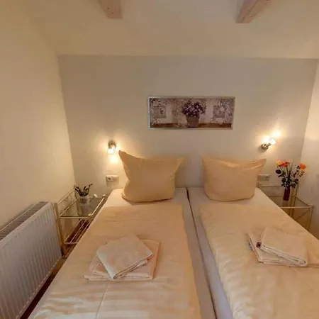 Sonnentraum, Ferienwohnung 3 아파트 *